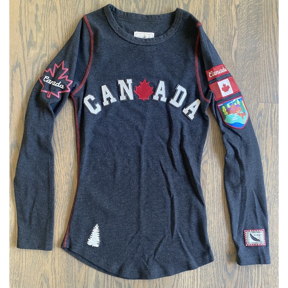 GGS Ltd Vintage Collection Canada Patch Long Sleeve Charcoal Gray Womens XS